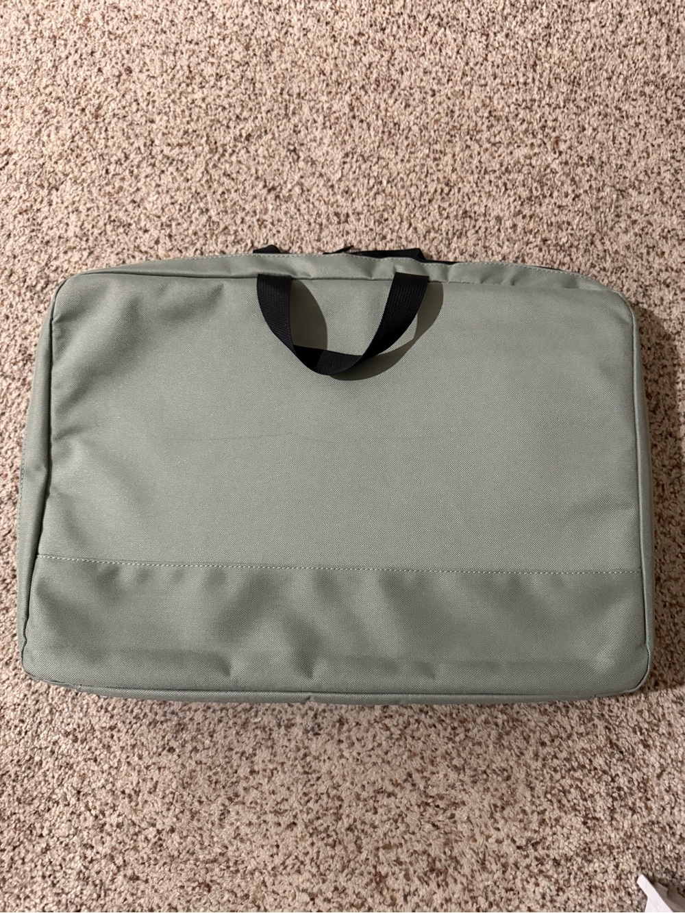 Men's Olive Green Laptop Bag - Versatile Carry Case